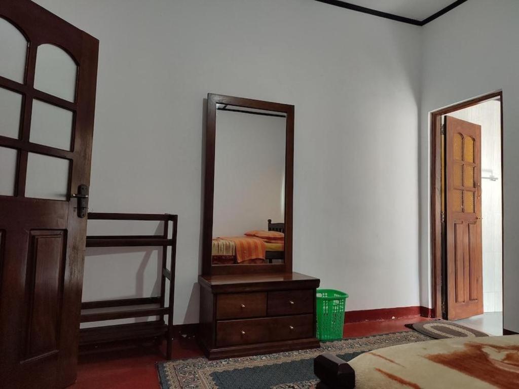 נוארה אליה St. Andrews Hostel מראה חיצוני תמונה